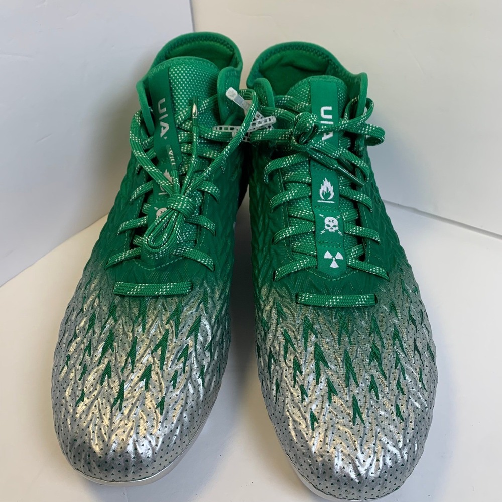 Under Armour Sz 12.5 US Spotlight 4 MC Green/Silver Football Cleats 3027977 NEW